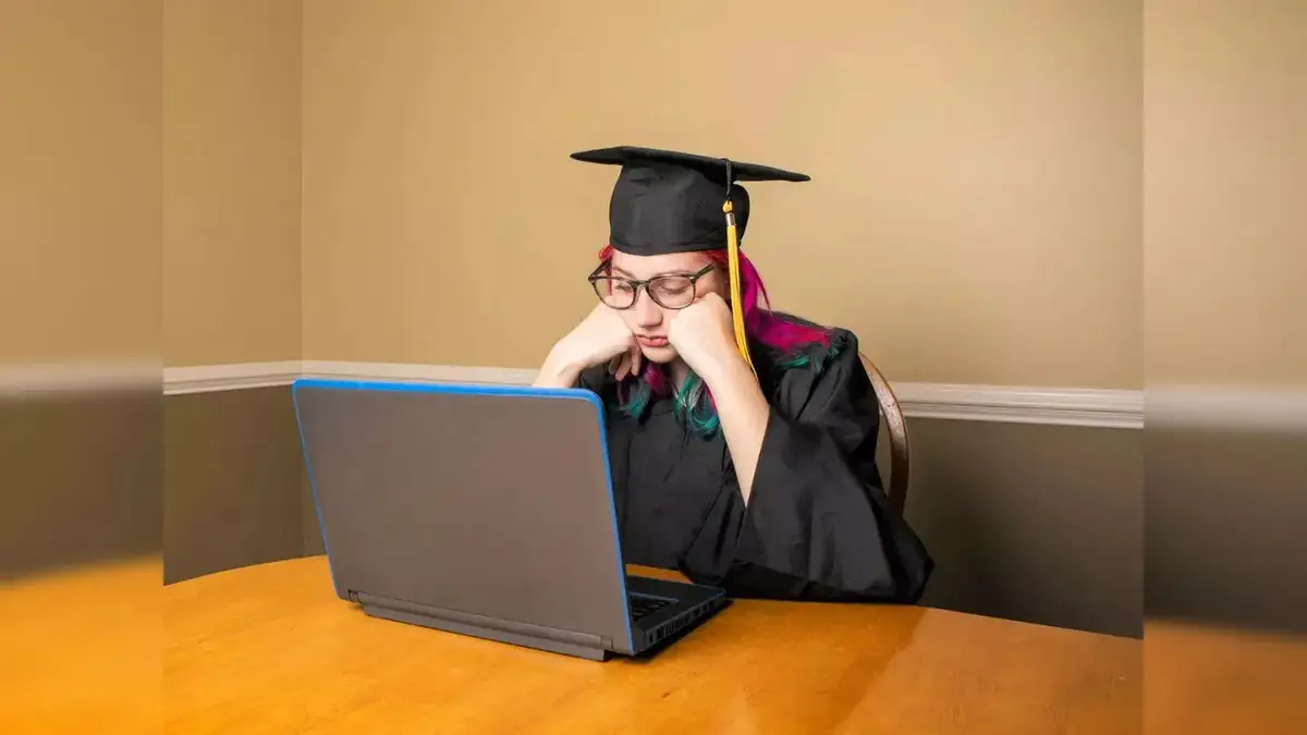 Final-year student exploring cybersecurity and animation courses in response to AI job market shifts and global layoffs in 2025.